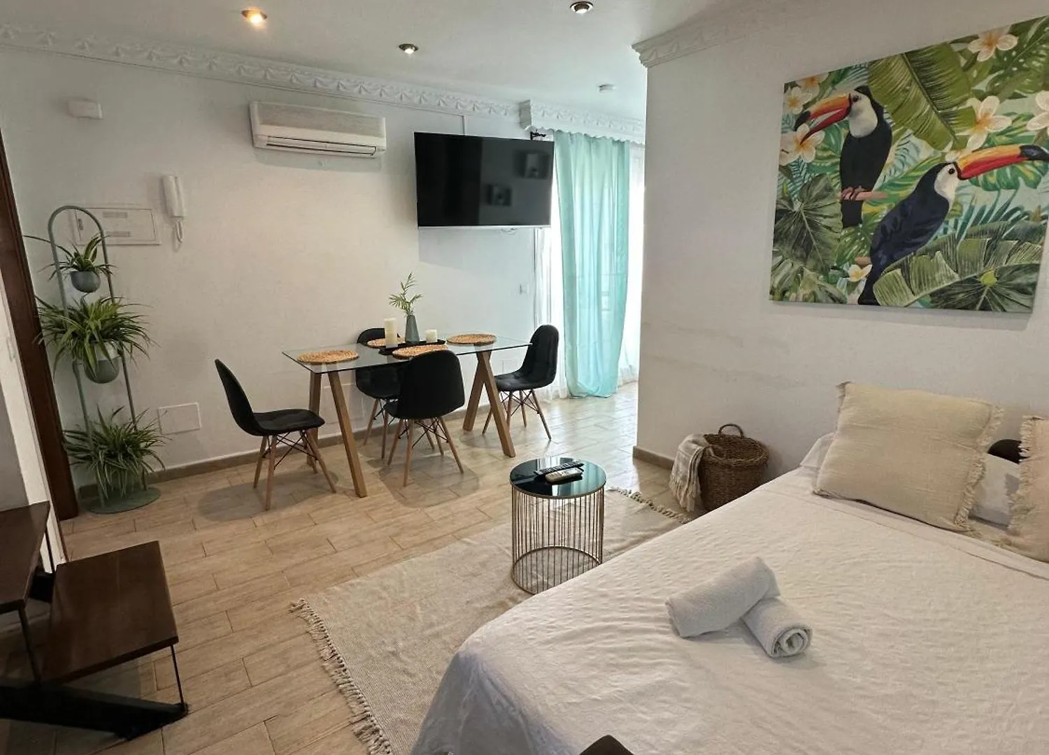 Atico Sofia, Gran Terraza Y Barbacoa Apartment Fuengirola