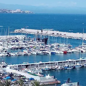 https://apartamento-playa-fuengirola.1costadelsol.com